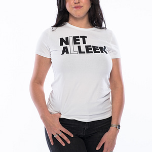 ST NIET ALLEEN – DAMES wit T-shirt, logo in zwart
